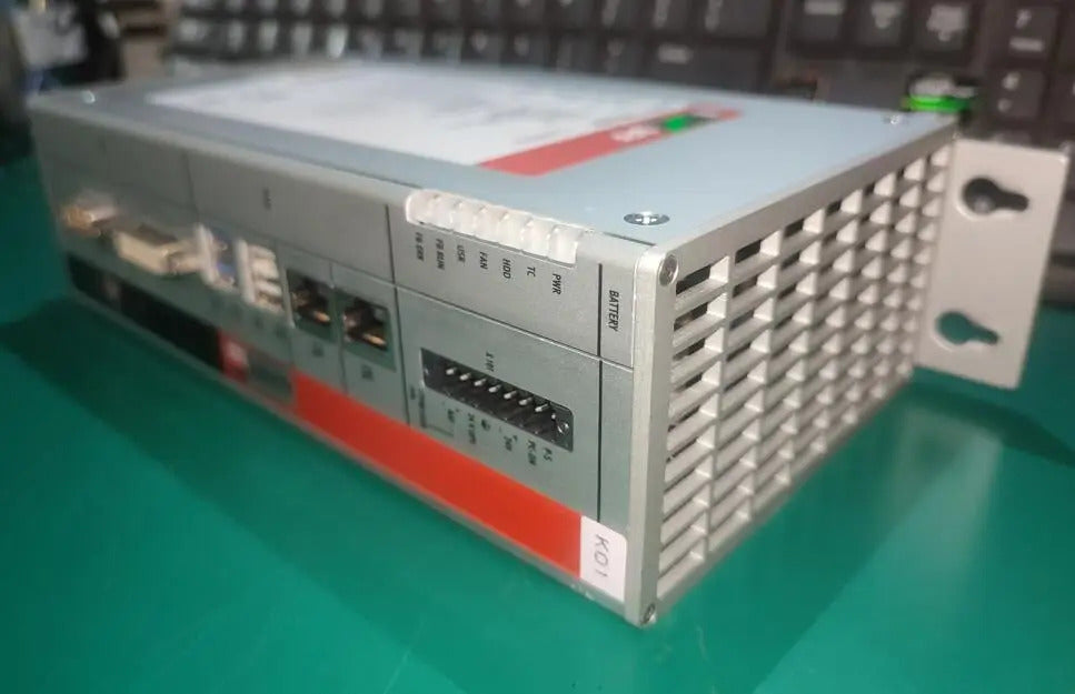 C6920-1108-0050 Control cabinet Industrial PC Wall-mounted embedded industrial IPC With HDD RAM Power CB3060-0011