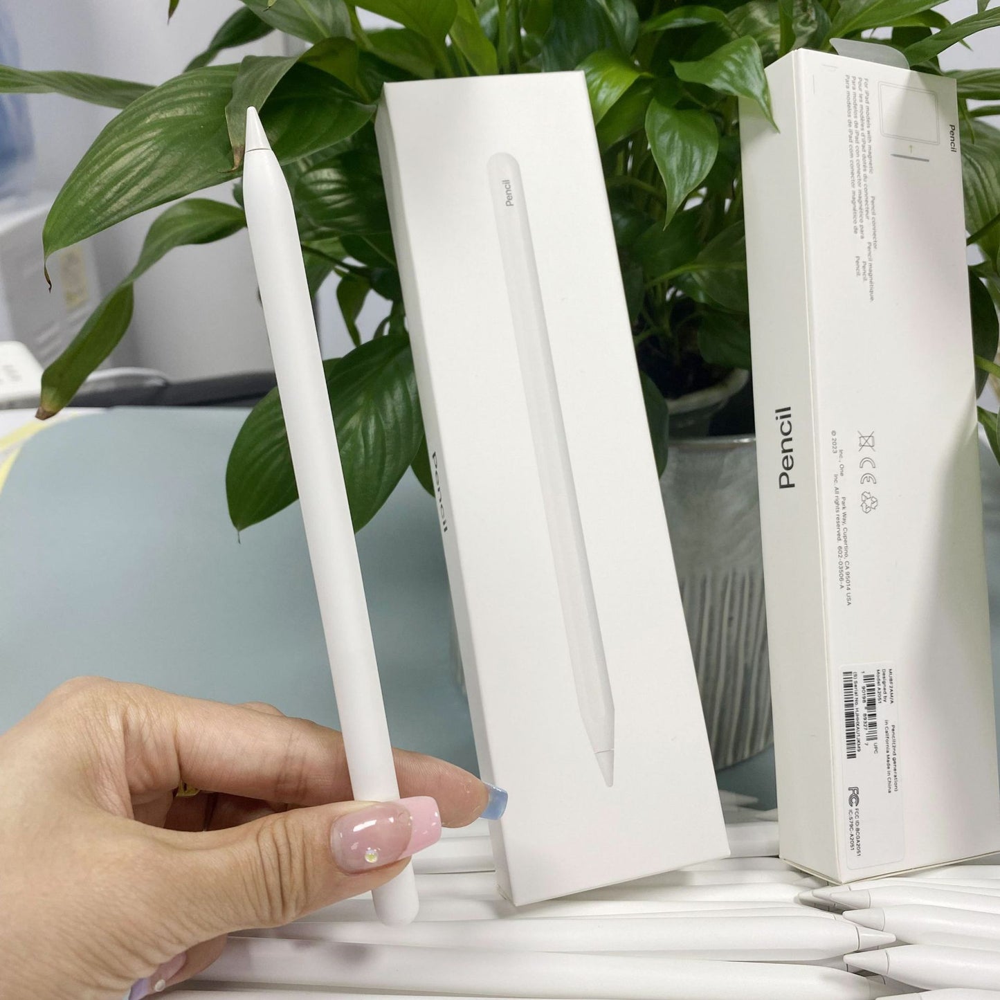 Suitable for Apple Pencil Magnetic Charging Apple First Generation Capacitive Pen iPad Second Generation Touch Pen