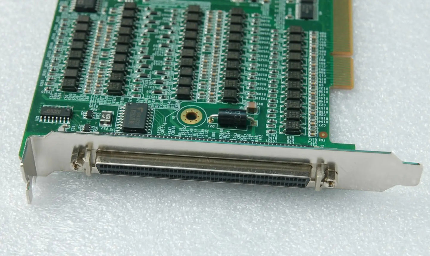 PCI-1245V Value DSP-Based 4-Axis Stepping and Servo Motor Control Universal PCI Card