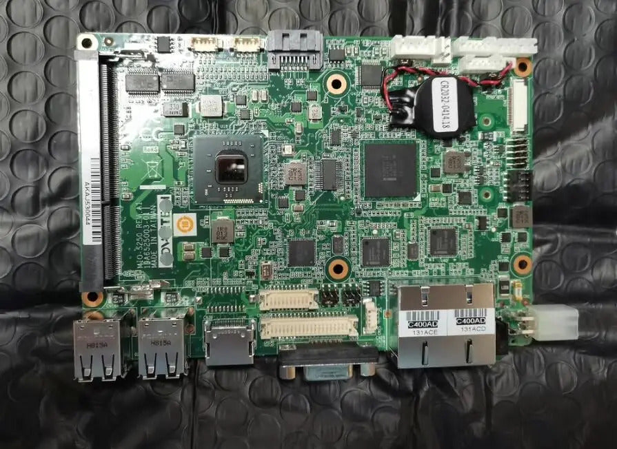 MIO-5250 REV.A1 New Original Motherboard IPC Board 3.5" Embedded Industrial MIO-5250D Fanless Mainboard with D2700 2LAN