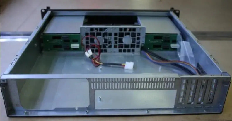 New 2U IPC Chassis 2U rackmount case Hard disk: 4 hot swaps (with backplane) For motherboard server firewall computer