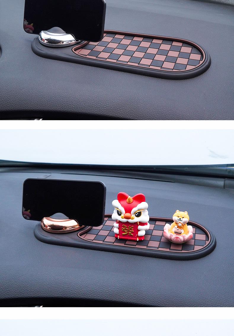 Unlock New Experience During Driving-Car Phone Holder with Anti-slip Pad Makes You Enjoy your Each Driving Travel-1