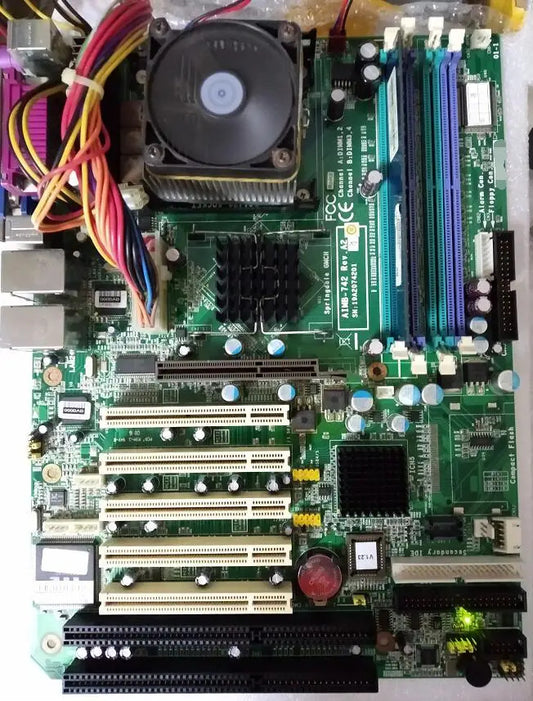 AIMB-742 Rev.A1 A2 100% OK Original Embedded Mainboard ATX Industrial Motherboard IPC Board AIMB-742E2 with CPU RAM