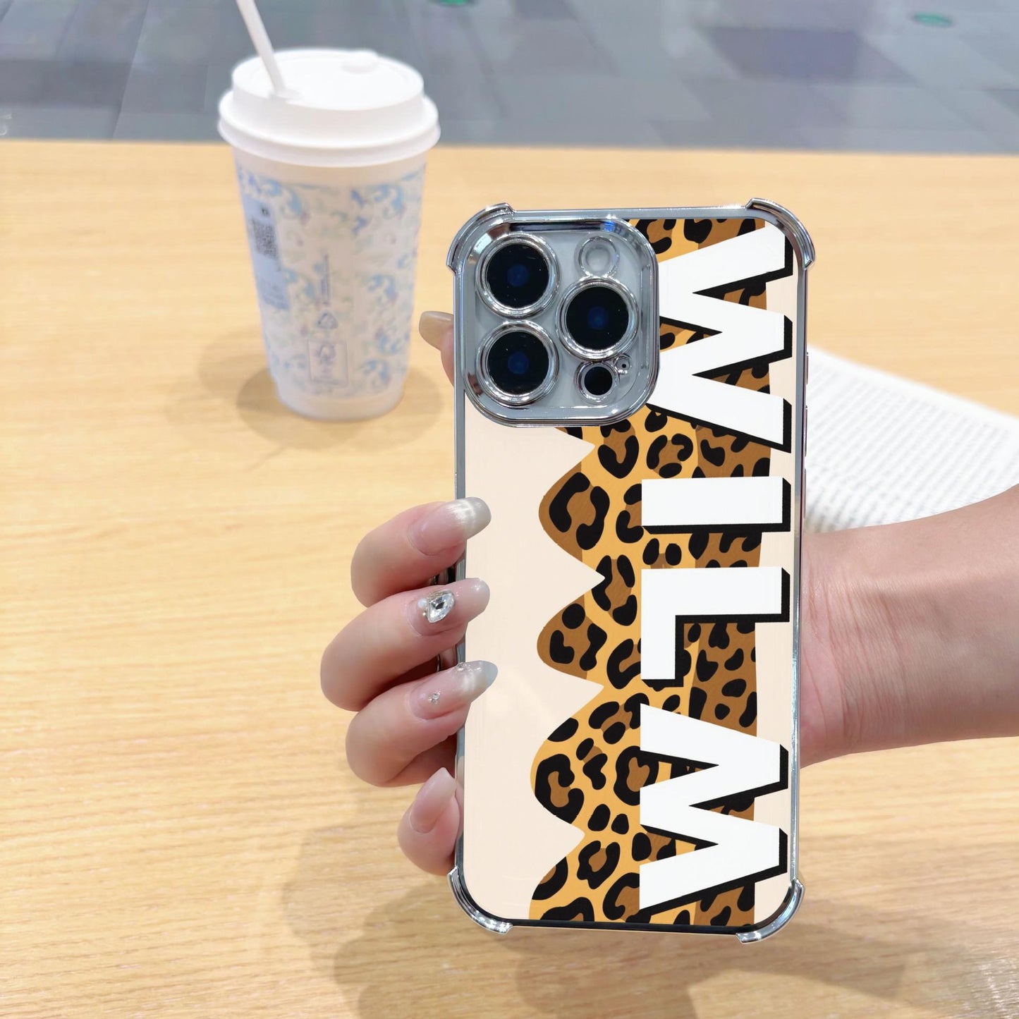 Glossy Oil Suitable for iPhone 17 Pro Max Phone Case 16P 15 12 14 13 11 Four-corner Anti-drop Electroplated Cross-border Outdoor