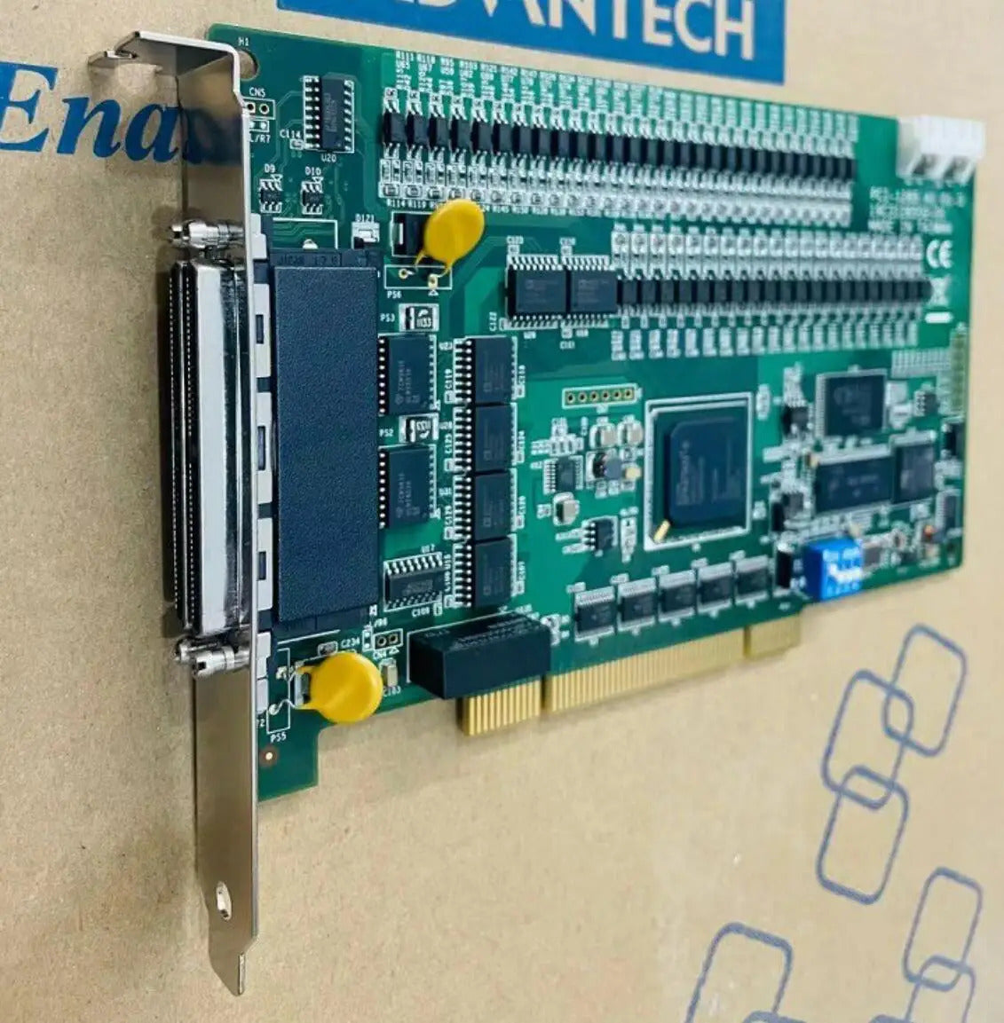 PCI-1285E Economic DSP-based 4/8-axis Stepping and Servo Motor Control Universal PCI Card
