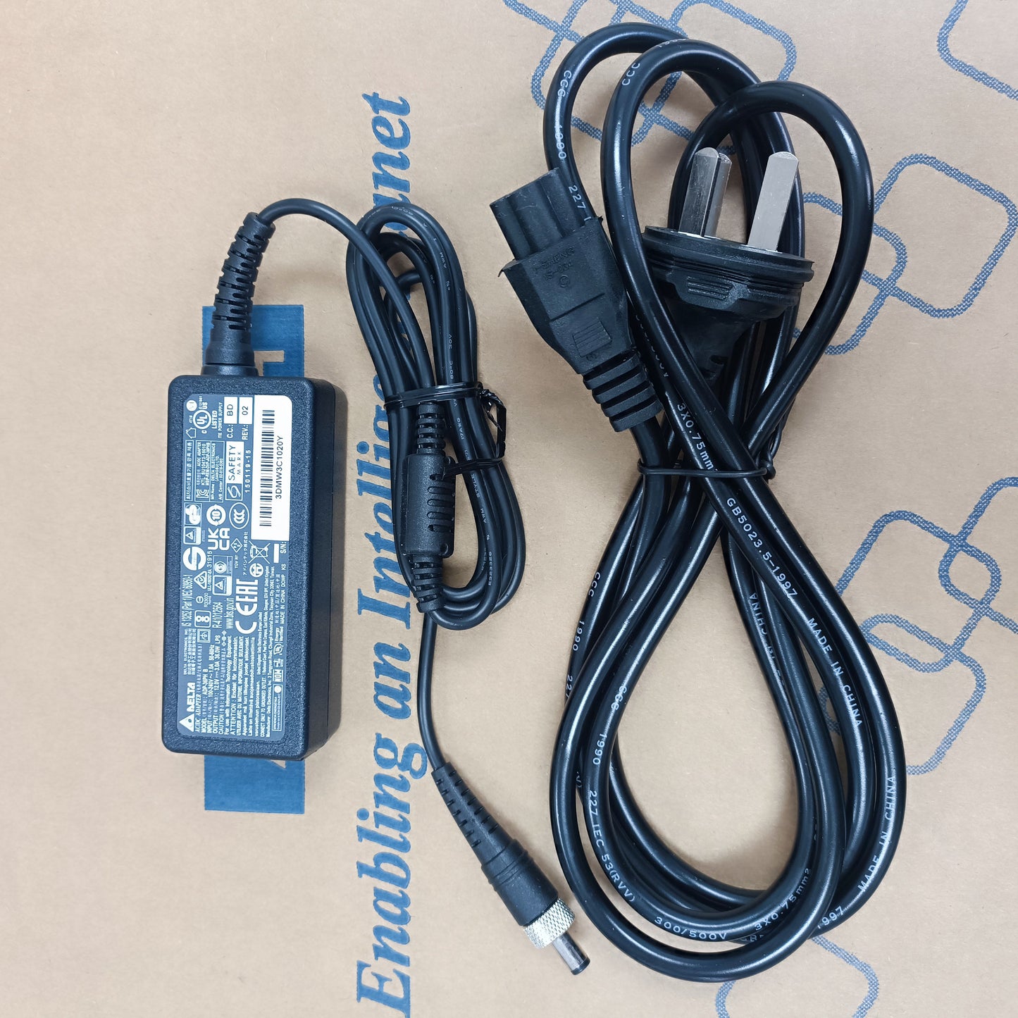 Advantech PPC-3100/UNO-2484 Power Adapter 19V-4.74A Quanhan 19V 3.42A Phoenix Terminal