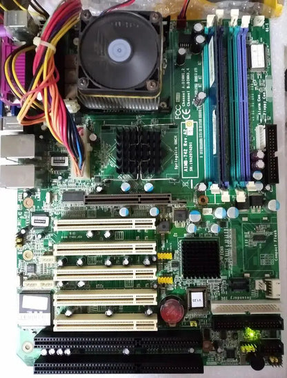AIMB-742 Rev.A1 A2 100% OK Original Embedded Mainboard ATX Industrial Motherboard IPC Board AIMB-742E2 with CPU RAM