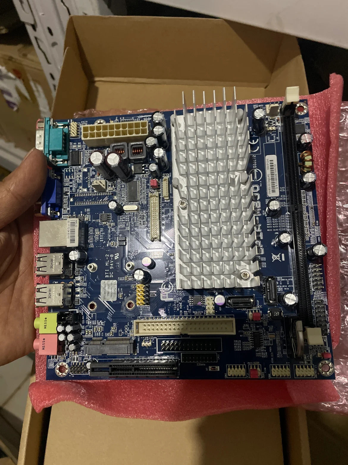 EPIA-M830 New Original Brand Mini-ITX Board Industrial Motherboard EPIA-M830-10VE Mainboard Nano SBC Onboard CPU LAＮ 4COM