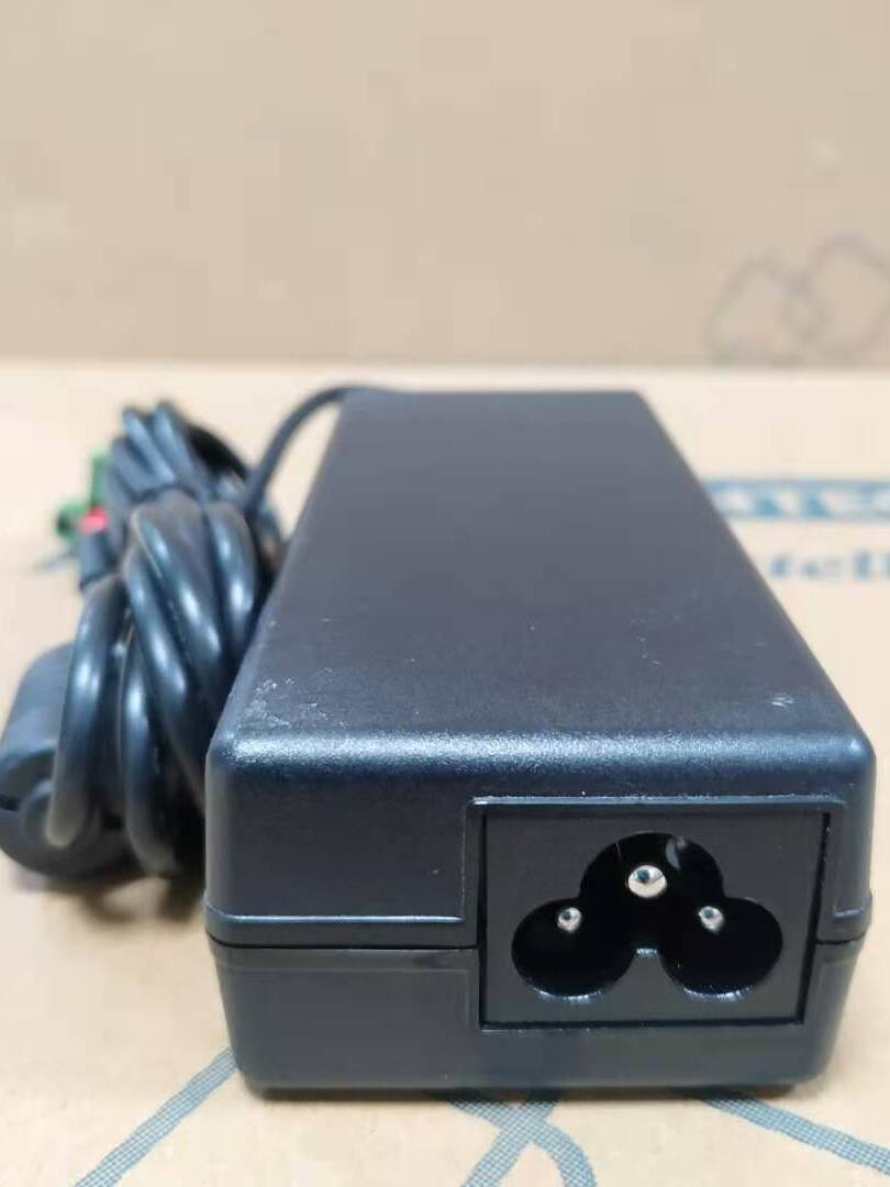Advantech PPC-3100/UNO-2484 Power Adapter 19V-4.74A Quanhan 19V 3.42A Phoenix Terminal